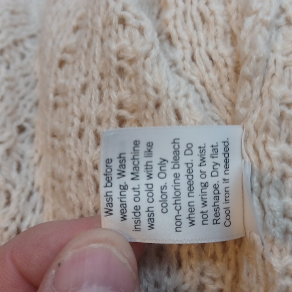 Tan Cardigan‎ - Picture 6 of 6